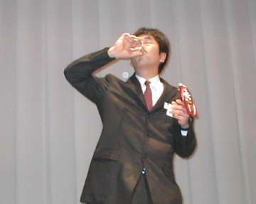 寒梅で乾杯ー