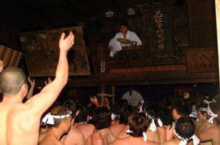2004